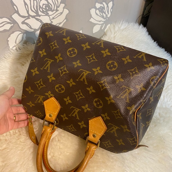 Speedy 25 ❤️year 2012 ✅11 years young😂 no lock and key - Picture 14 of 16